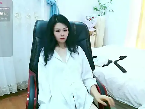 LILI956 online show from April 10, 2026, 8:54 am