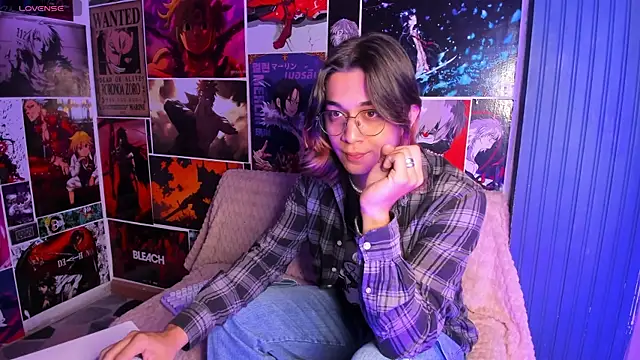 Keita Moon online show from July 8, 2026, 12:06 pm
