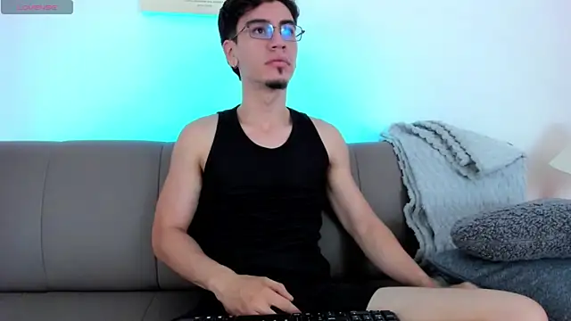 manu ferx online show from April 12, 2026, 3:04 pm