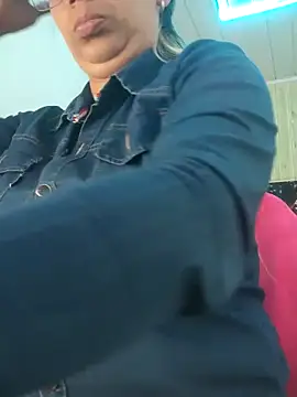 Melisa 14 online show from April 6, 2026, 1:01 pm