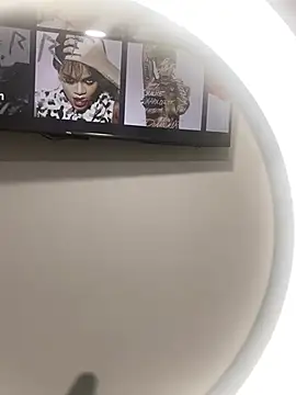 chloe evans0 online show from March 22, 2026, 1:53 am