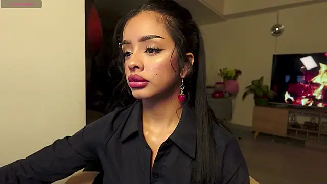 Amapola 999 online show from March 31, 2026, 11:29 pm