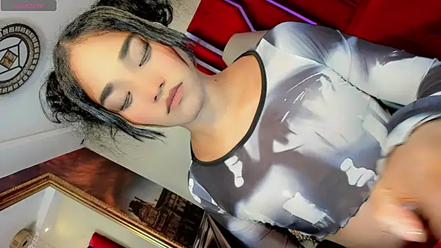 Snapshot of Paola_Delfino chatting on April 22, 2026, 5:20 pm Paola Delfino online show from April 22, 2026, 5:20 pm