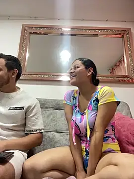 leoylia online show from April 1, 2026, 4:58 am