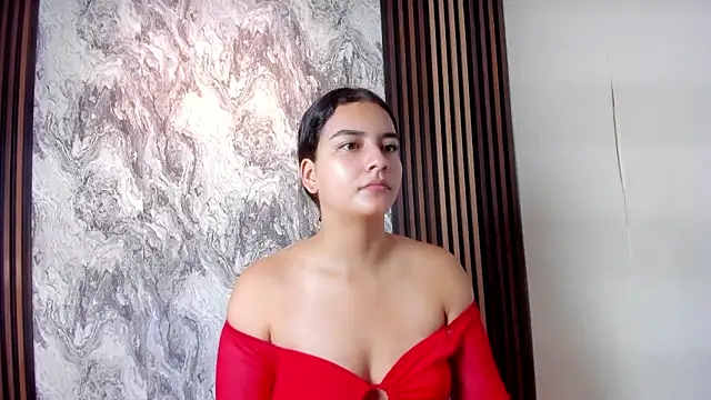 Snapshot of sweet_aura31 chatting on May 6, 2026, 8:02 pm sweet aura31 online show from May 6, 2026, 8:02 pm