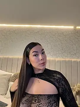 DannaMarshall online show from April 16, 2026, 12:06 pm