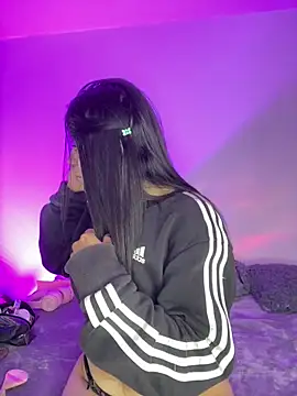 Maddy 4x online show from April 6, 2026, 3:02 am