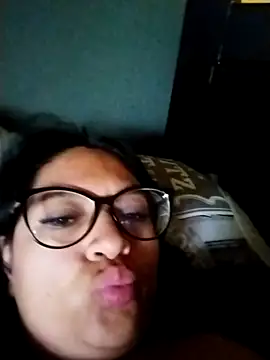 Snapshot of LatinSquirtBaby chatting on May 12, 2026, 1:17 pm LatinSquirtBaby online show from May 12, 2026, 1:17 pm
