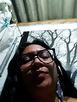Snapshot of LatinSquirtBaby chatting on May 11, 2026, 1:29 am LatinSquirtBaby online show from May 11, 2026, 1:29 am