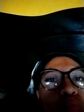 Snapshot of LatinSquirtBaby chatting on May 21, 2026, 7:44 pm LatinSquirtBaby online show from May 21, 2026, 7:44 pm