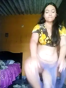 Snapshot of LatinSquirtBaby chatting on May 18, 2026, 1:27 pm LatinSquirtBaby online show from May 18, 2026, 1:27 pm