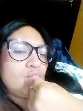 Snapshot of LatinSquirtBaby chatting on May 29, 2026, 12:38 am LatinSquirtBaby online show from May 29, 2026, 12:38 am