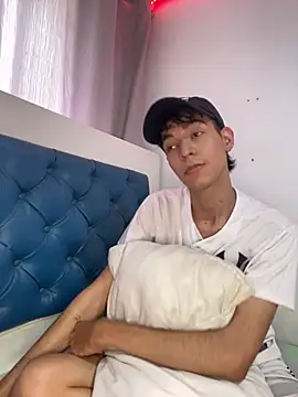 Milo Gunnar online show from March 18, 2026, 7:37 pm