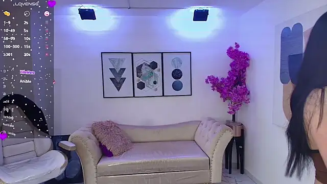 Snapshot of Kitty__meow chatting on June 1, 2026, 12:16 pm Kitty meow online show from June 1, 2026, 12:16 pm