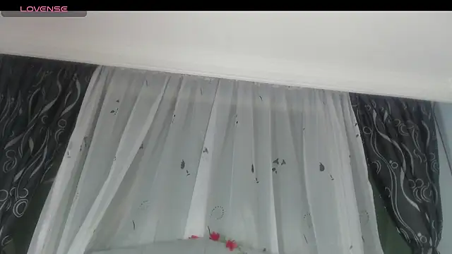 Snapshot of Victoria_Founta1 chatting on July 10, 2026, 11:27 pm Victoria Founta1 online show from July 10, 2026, 11:27 pm