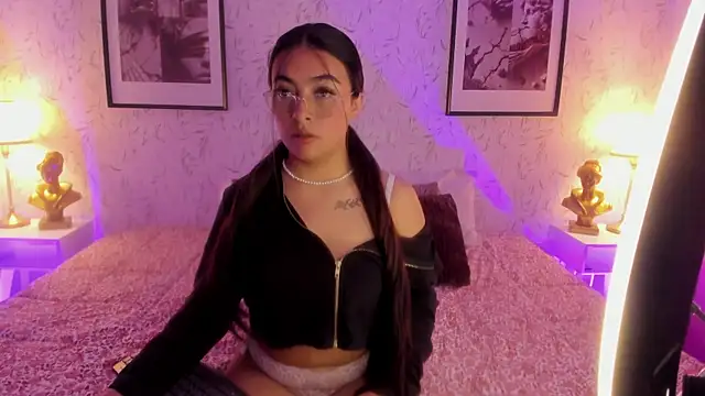 Laurent Brm online show from March 26, 2026, 3:49 am