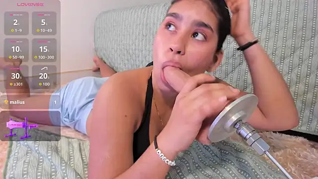 estrella sexylove online show from March 31, 2026, 1:46 pm