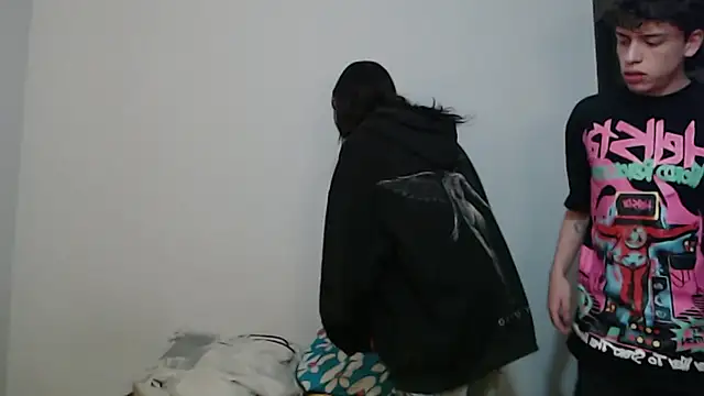 xxcodyxx666  online show from April 12, 2026, 11:30 pm