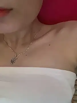 -Eidieea- online show from May 5, 2026, 7:22 am
