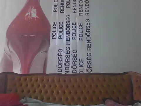 Evamilfhungary online show from April 19, 2026, 7:20 am