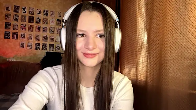 HelenaBargo online show from March 24, 2026, 5:18 am