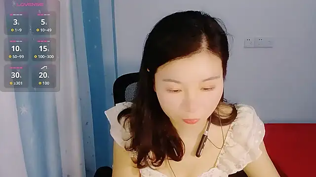 Snapshot of Lianzi-2026 chatting on April 25, 2026, 11:57 am Lianzi-2026 online show from April 25, 2026, 11:57 am