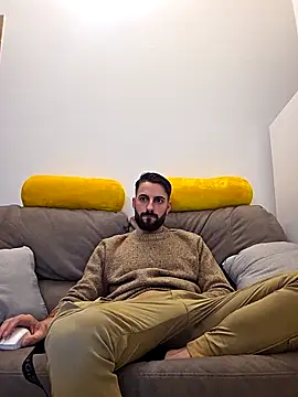 AmicisegretiITA online show from March 23, 2026, 9:25 pm