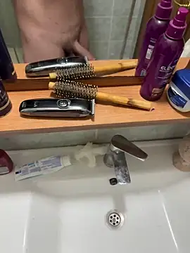 Emirr10 online show from March 24, 2026, 10:48 am