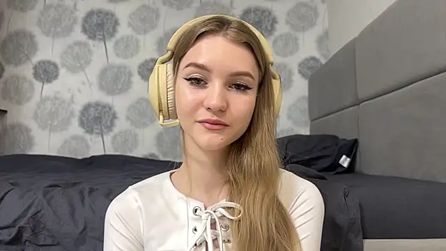 MelissaEvenns online show from April 4, 2026, 12:12 pm