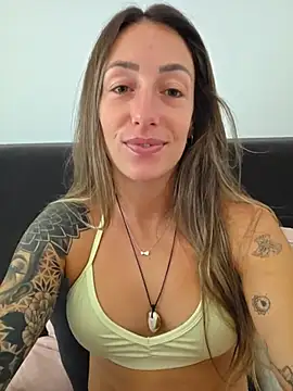 Snapshot of NicoleKaiser chatting on July 16, 2026, 8:11 am NicoleKaiser online show from July 16, 2026, 8:11 am