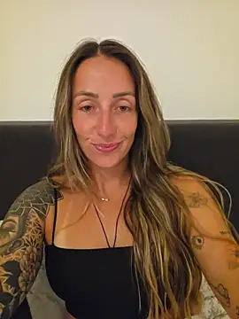 Snapshot of NicoleKaiser chatting on July 25, 2026, 7:31 pm NicoleKaiser online show from July 25, 2026, 7:31 pm