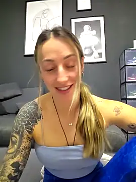 NicoleKaiser online show from March 26, 2026, 7:12 pm