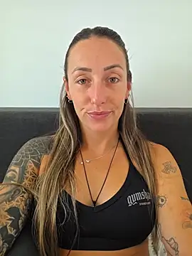 Snapshot of NicoleKaiser chatting on July 25, 2026, 7:27 am NicoleKaiser online show from July 25, 2026, 7:27 am