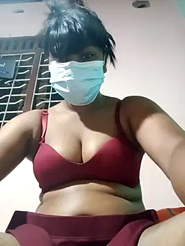 Snapshot of honeyi_babe chatting on April 25, 2026, 6:38 am honeyi babe online show from April 25, 2026, 6:38 am