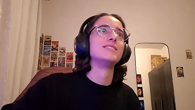 SanjuanaEytchison online show from April 6, 2026, 10:05 am