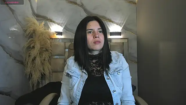 Snapshot of Cata_black chatting on April 21, 2026, 1:07 pm Cata black online show from April 21, 2026, 1:07 pm