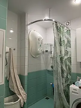 charmingggirl online show from April 9, 2026, 8:09 am