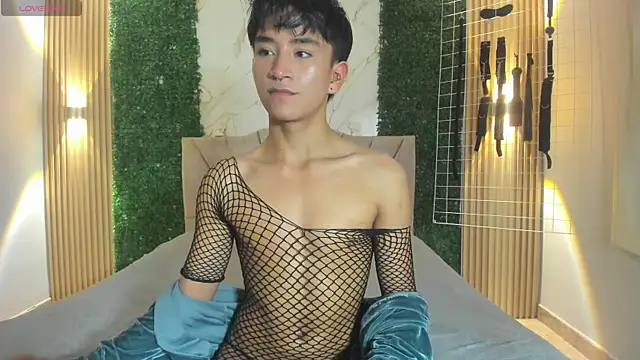 cococumps online show from July 16, 2026, 1:08 pm