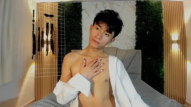 cococumps online show from July 17, 2026, 1:25 am