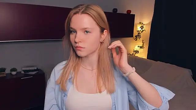 DelmaLasky online show from March 27, 2026, 12:06 pm