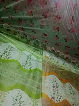 sexymoon2233 online show from April 10, 2026, 12:50 am