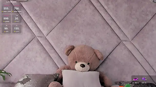 Amora 96 online show from April 9, 2026, 1:28 pm