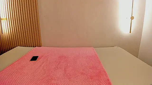 lua rosse online show from April 17, 2026, 4:48 am