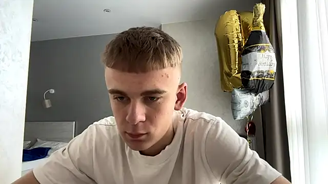 Snapshot of SoloFury chatting on May 30, 2026, 9:15 am SoloFury online show from May 30, 2026, 9:15 am