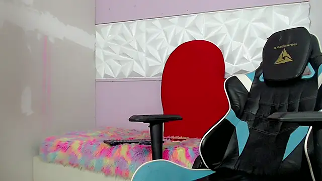 Hot Gaara  online show from April 11, 2026, 9:07 pm