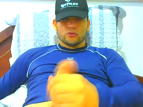 Snapshot of altenori chatting on May 4, 2026, 2:42 pm altenori online show from May 4, 2026, 2:42 pm