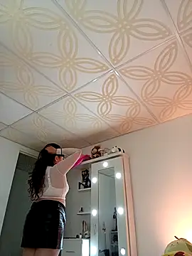 Piafisher 2 online show from April 7, 2026, 1:18 am