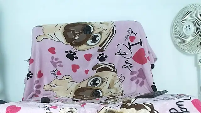 ambar69noir online show from April 18, 2026, 12:02 am