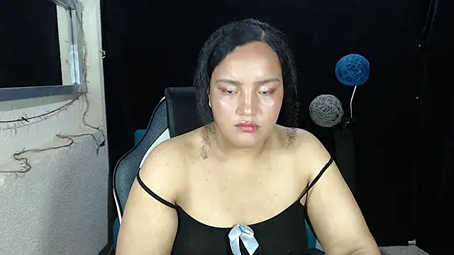 SofiaRoyal2308 online show from April 13, 2026, 4:05 am