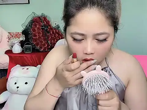 Nhanlu009 online show from April 8, 2026, 8:49 am